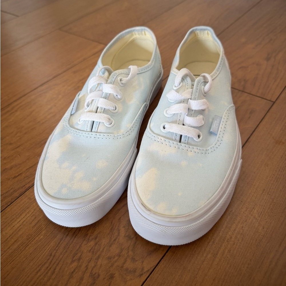 Women’s Vans size 6